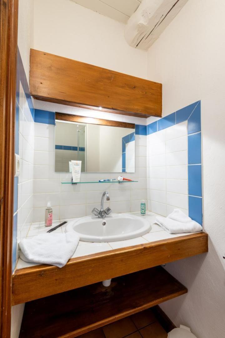 Holiday home Les Fayards 7 Personnes Du Presbytere