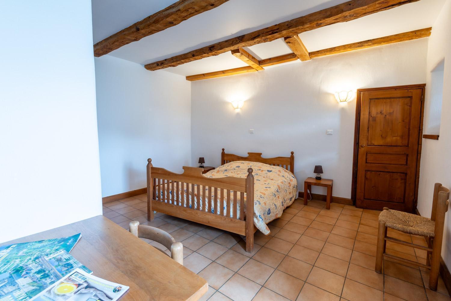 Les Fayards 7 Personnes Du Presbytere Holiday home Saint-Georges-de-Levejac